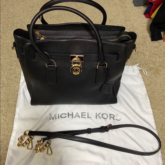 Large Michael Kors Purse - Picture 2 of 11